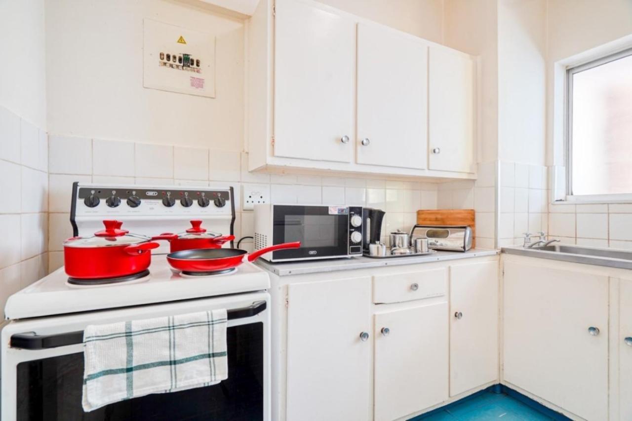Impala Holiday Flats & Apartments Durban Bagian luar foto